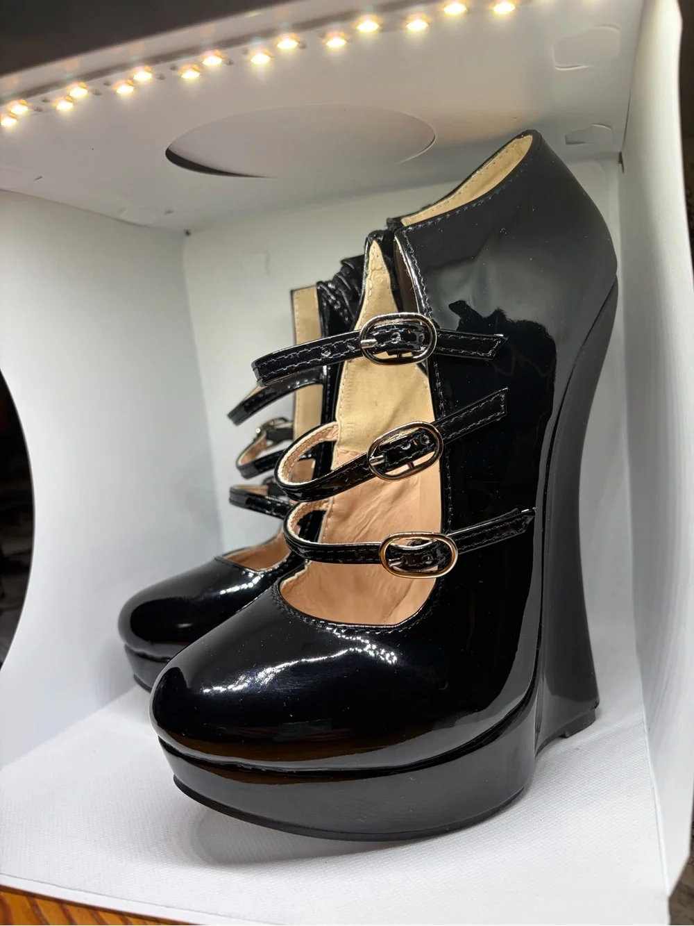 Black Patent Mary Jane Platform Heels